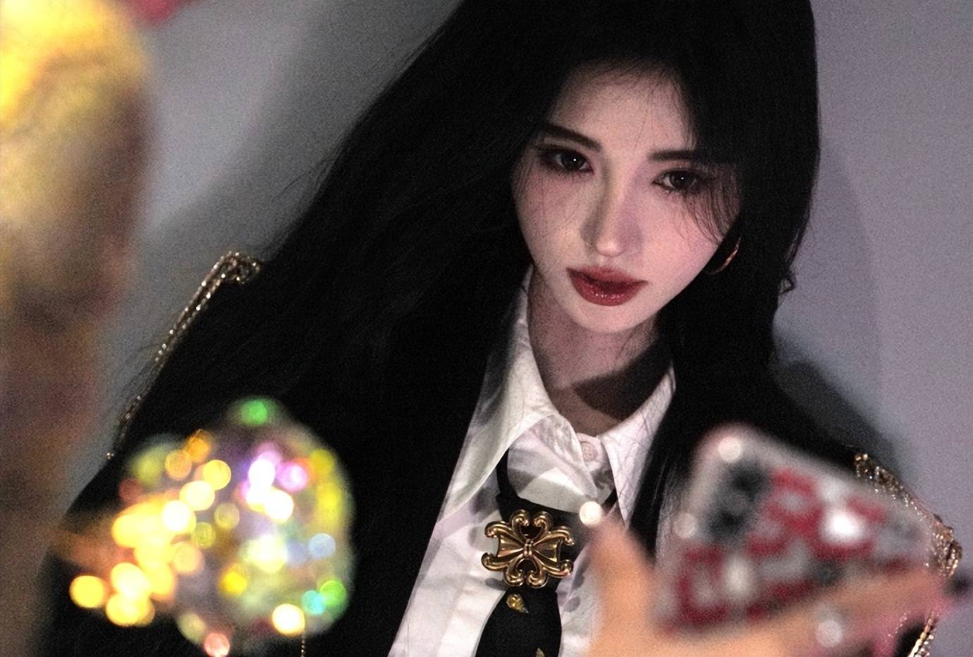 鞠婧祎开撕丝芭传媒三个真相：一年狂赚1.5亿，超越过去10年总和