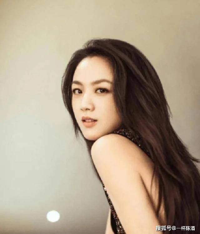 汤唯在《色戒》中的牺牲,远不止那几个镜头,金星都为她鸣不平