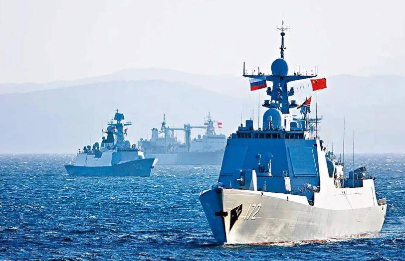 我国海军目前真正的主力，并不是尖端的055大驱！俄媒表示羡慕