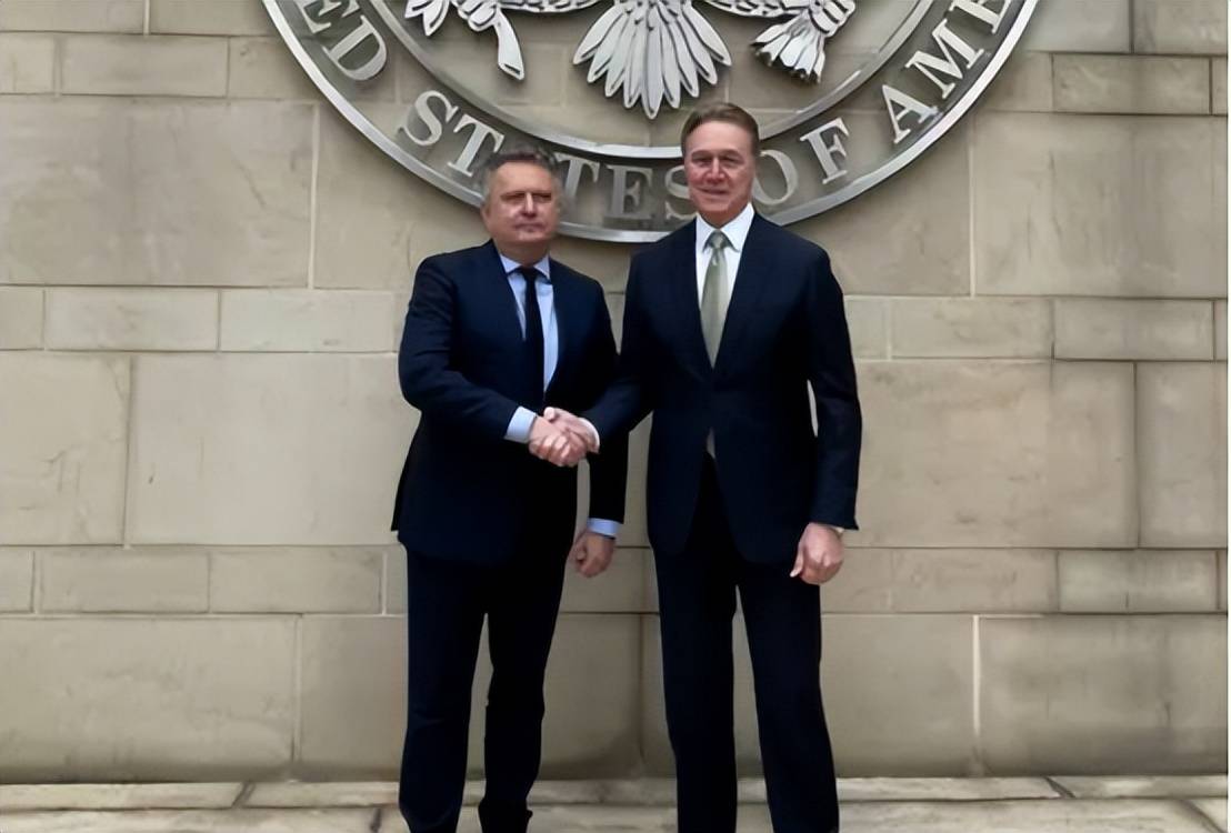 乌克兰派出副外长访华，第一站先见美国大使，在中乌会面中，中方打开天窗说亮话