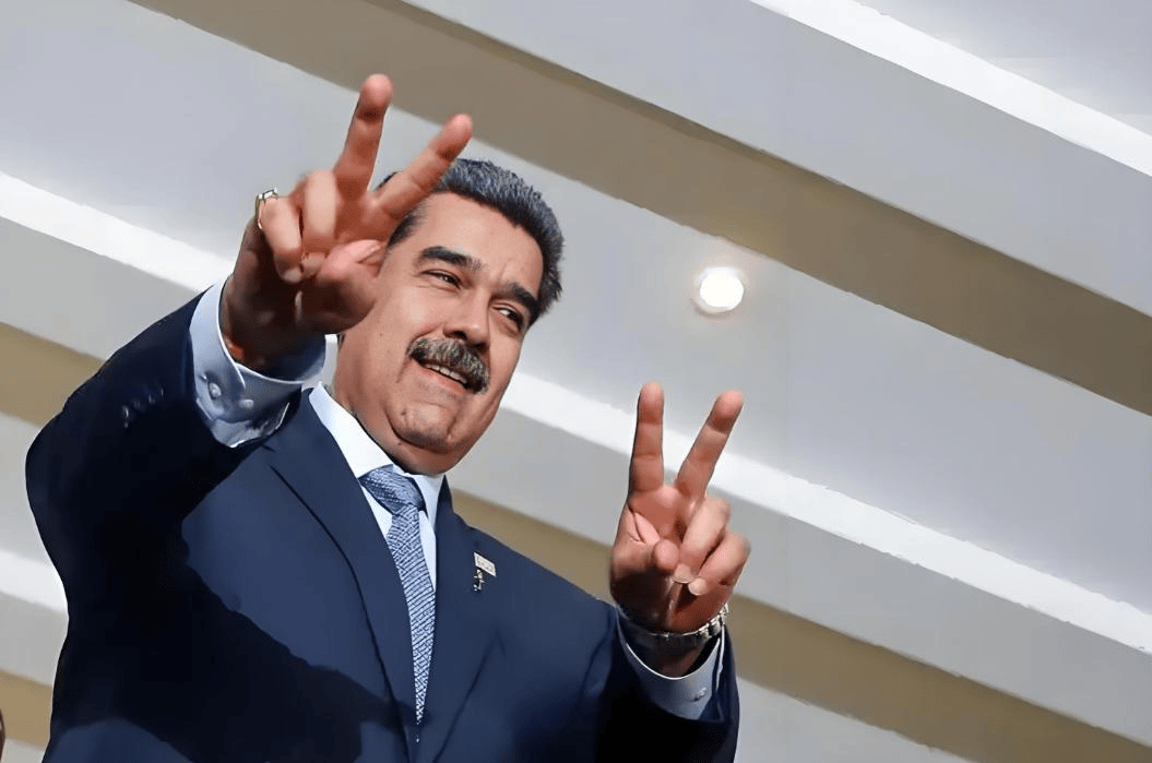 特朗普8票险胜，中方接收战略伙伴通报，为马杜罗送上2张“护身符”