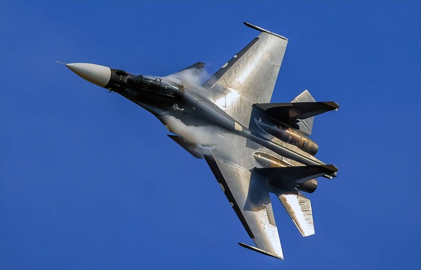 乌克兰打了个翻身仗？水下奇袭震惊众人，俄罗斯4亿潜艇遭到毒手