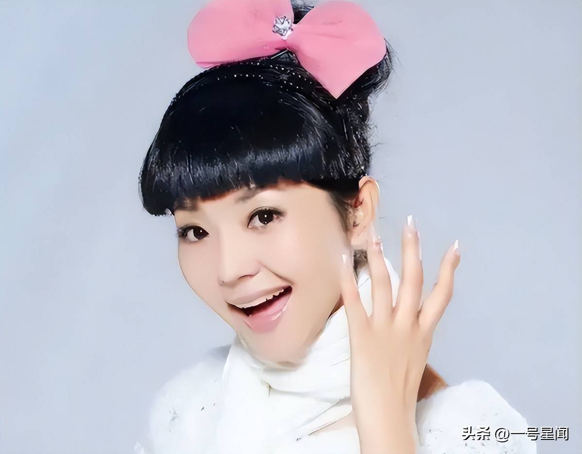 一手好牌打稀烂！央视"学历最低"主持人方琼，如今沦落到这般田地