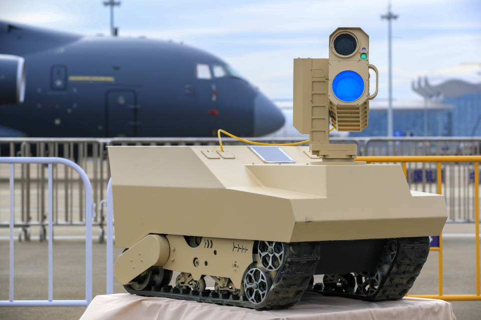 阿曼港口，出现中国“天盾”激光武器