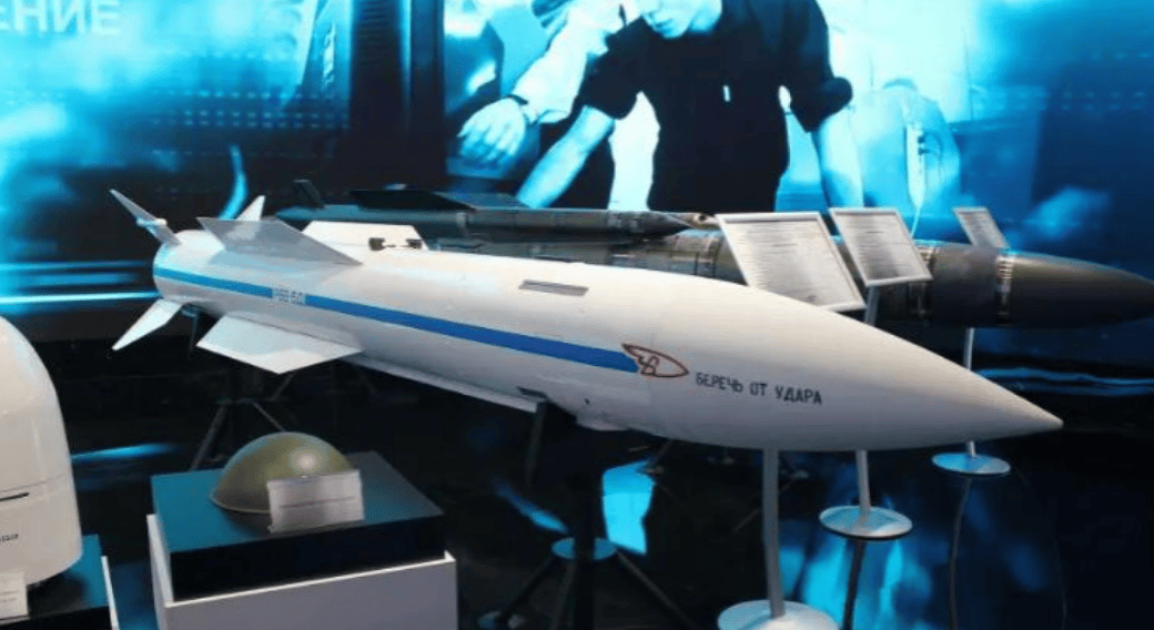 如何反制霹雳15E？印军终于想出解法，看上俄军的300公里远程空空导弹