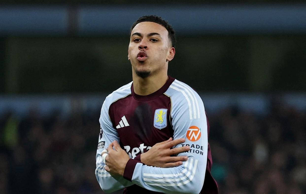 英超联赛免费高清直播+实时赛程+积分预测（2025赛季全覆盖）英超最新积分战报：黑马维拉七连胜紧追曼城阿森纳 曼联两轮不胜难超利物浦