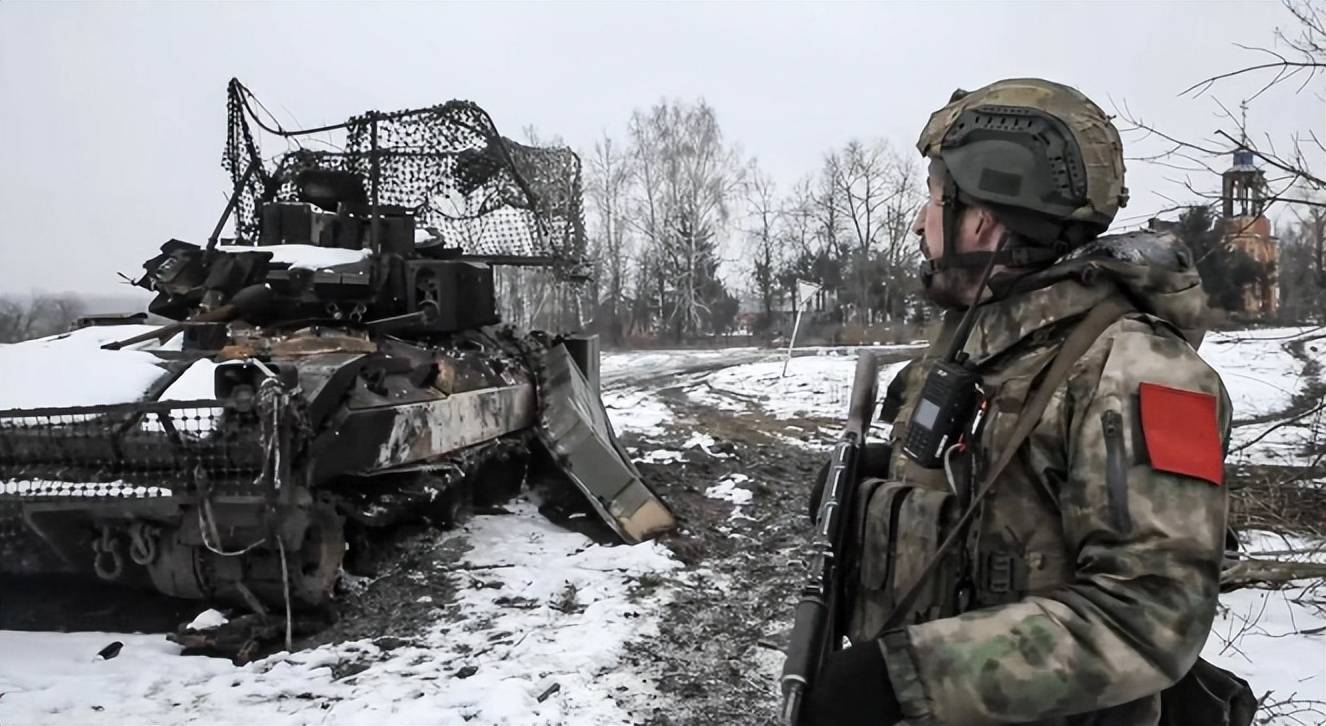 俄乌局势大反转！泽连斯基妥协领土，普京马克龙会面，和平近了？