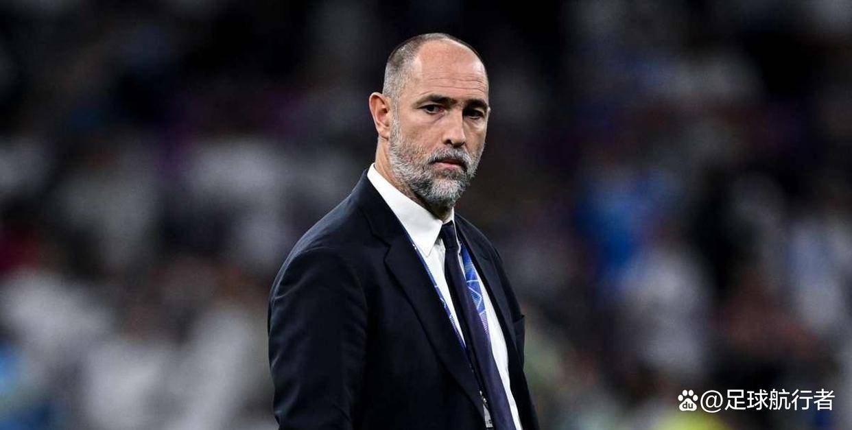 冬窗前夜的盘算：米兰的应急方案与尤文的重建蓝图米兰体育- 体育官方网站 世界杯官方指定投注平台