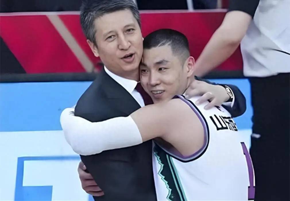 徐杰狂砍22+8高诗岩却拿0分！郭士强惨遭打脸谁更配进CBA盘口与数据深度__今日CBA盘口分析·大小分策略·球队档案国家队？