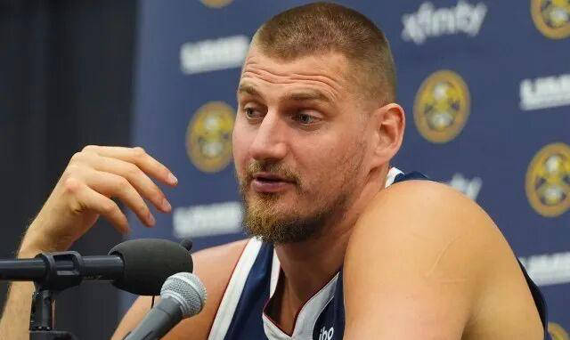 小火箭动画图片