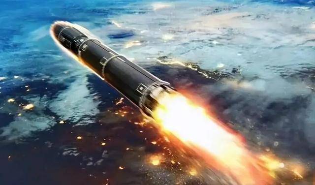 美国炒作中国造9艘航母，威胁发射200枚核弹，我们有能力反击吗？