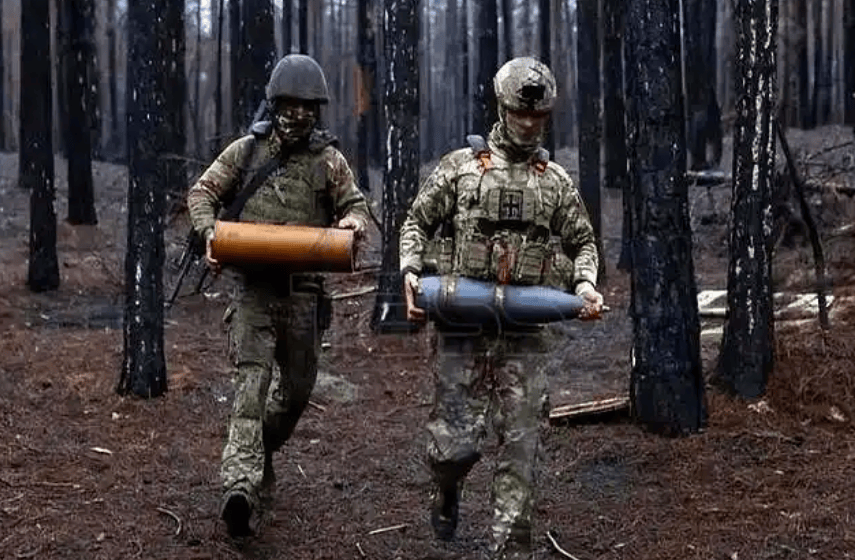 俄军坦克师增援库皮扬斯克，5天覆灭2个连！乌军南美雇佣兵库皮扬斯克“闪击战”惨败内幕