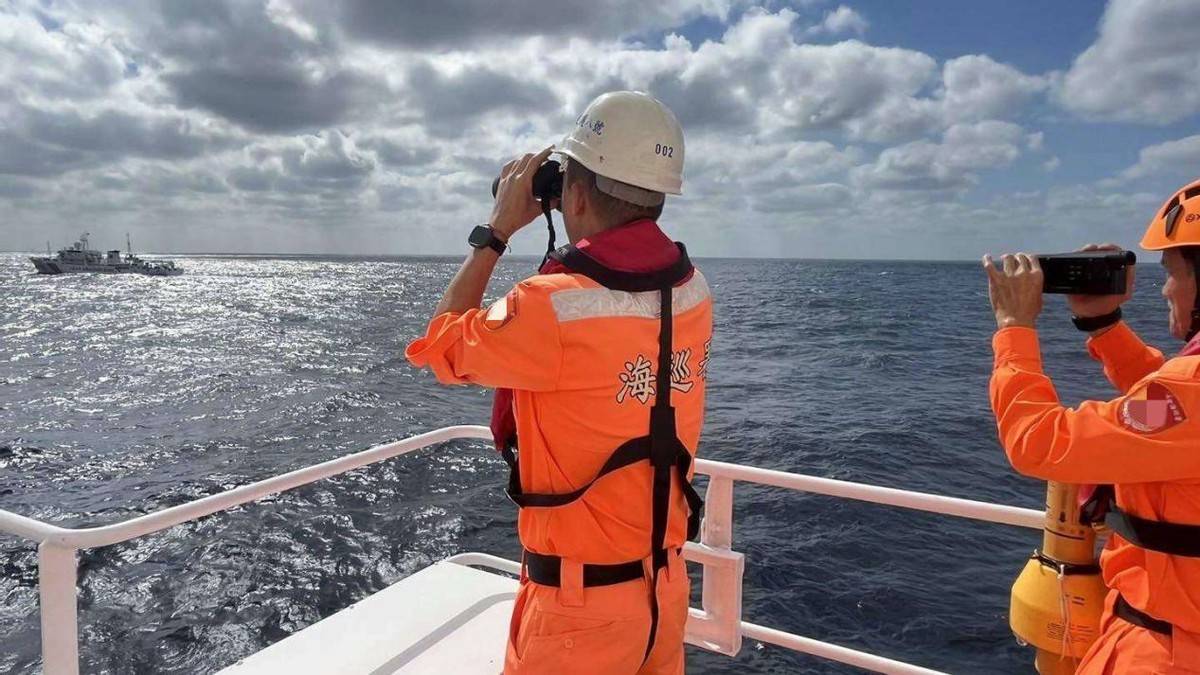 27枚火箭弹砸向台24海里，特朗普说了软话，日本竟敢扬言“关切”