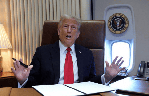 解放军四面围台，驻日美军准备B计划，岛内风向变了，赖清德怕啥来啥