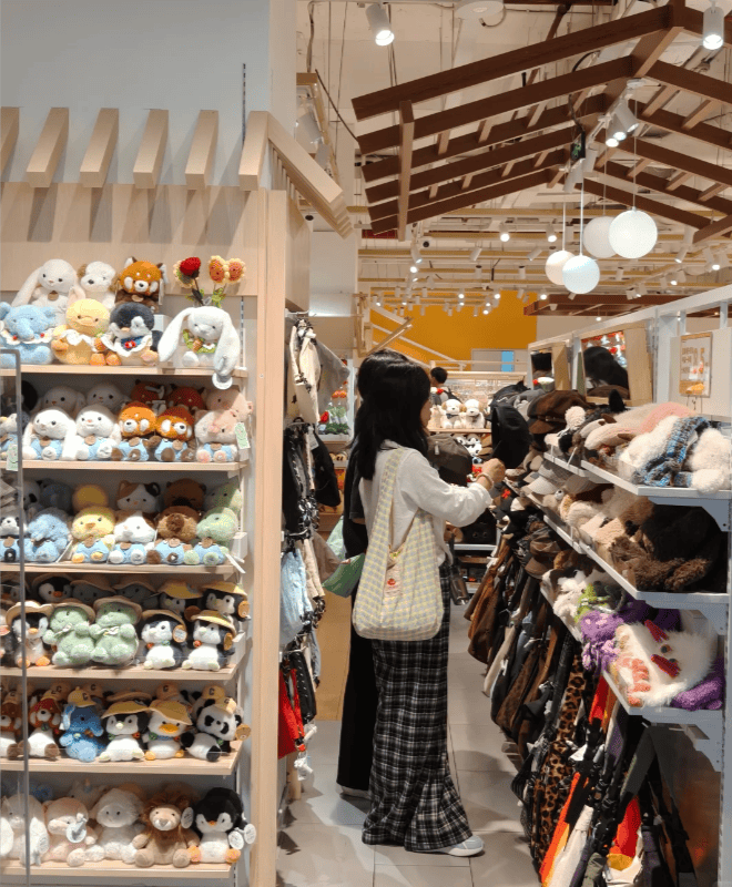 奇趣再生——义乌茗谭生意四川分公司潮品店开启新颖追求之旅