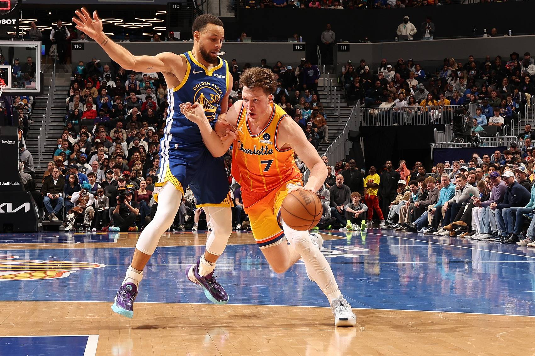 一起带着无缘NCAA冠军的遗憾U23亚洲杯_U23亚洲杯直播_赛事直播LIVE进入NBA