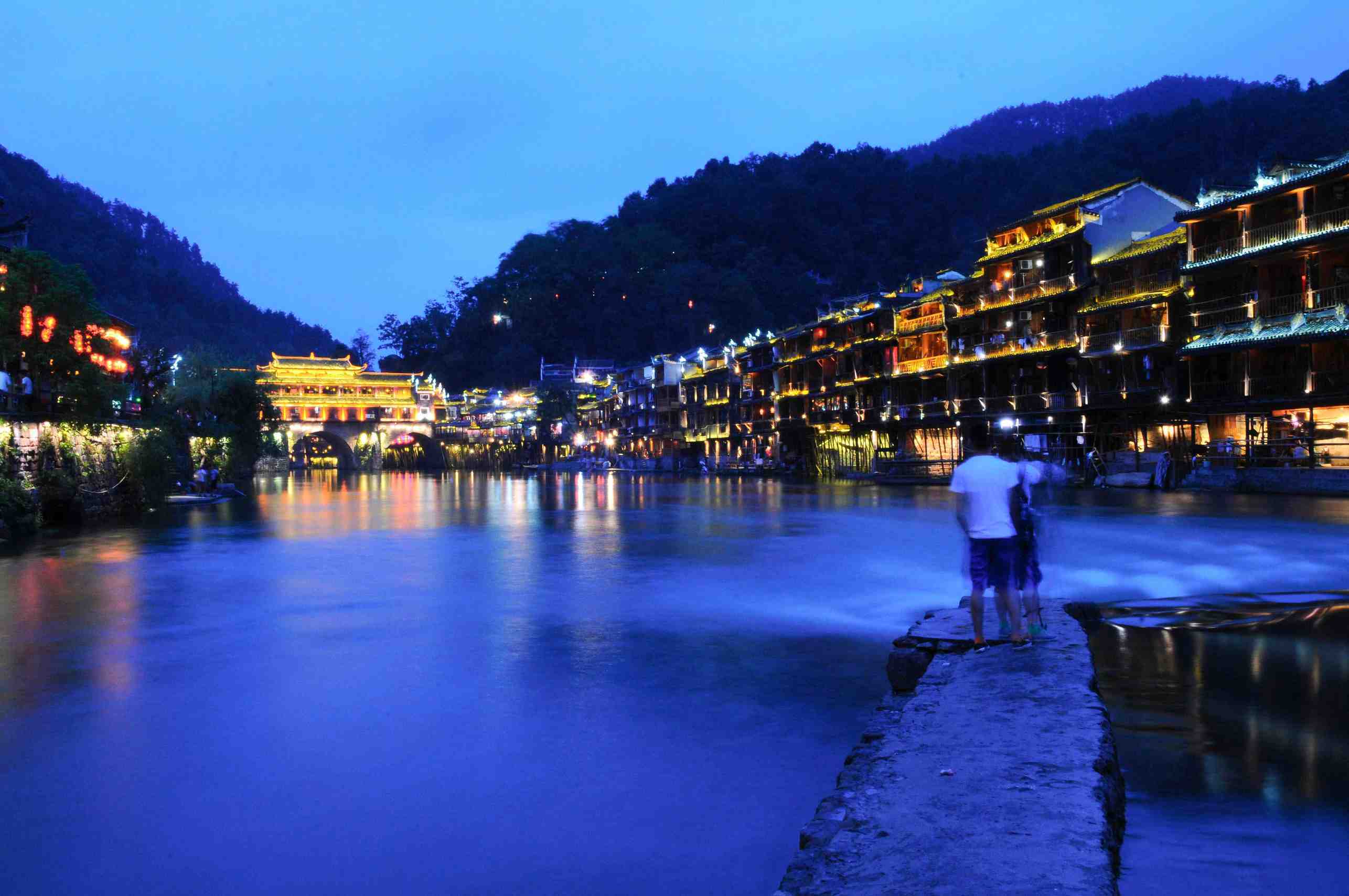 “湖南自由行攻略TOP指南华铁国旅定Bin