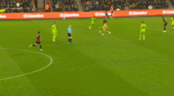 原创             让曼城追上阿森纳的希望，塞梅尼奥靠防守投入度吸引瓜帅