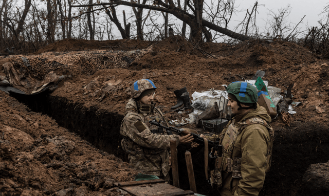 1人带近300发步枪弹!解放军单兵弹药基数翻倍,从俄乌战场学的?