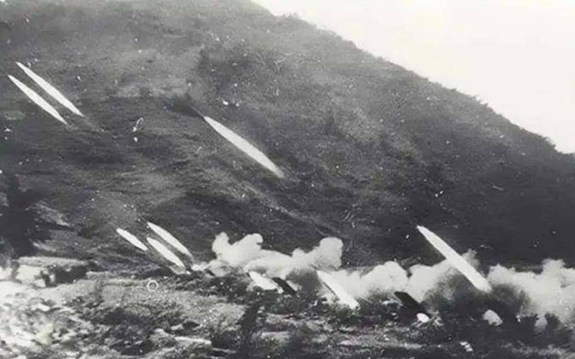 朝鲜战争，为何美国宁愿战败，也不用原子弹？美国人：真不敢用