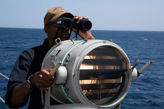 美记者爆料：德舰过台海遭中方电磁压制，电子设备全瘫痪只能盲航