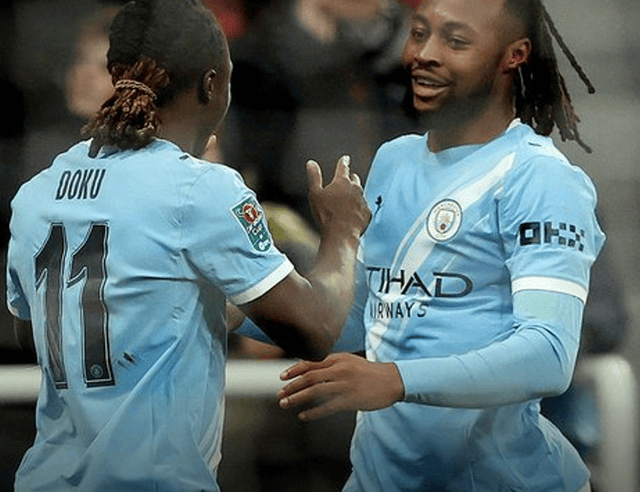 一场2-0！英格兰足球超级联赛让曼城一只脚进决赛：英超+3杯赛死磕阿森纳4线争冠