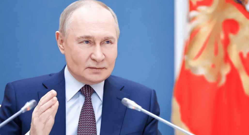 遭斩首威胁后普京反击，动手前先通知中美：泽连斯基必须恢复理智！