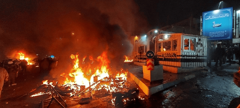 风向变了！中方有话直说，沙特为“宿敌”硬刚美国，伊朗准备背水一战