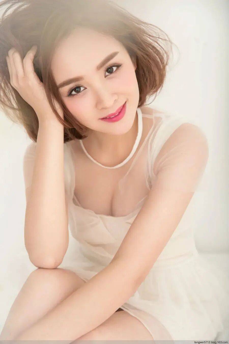 邓莎疑似官宣离婚！丈夫曾贬低她只演丫鬟最大贡献生儿子