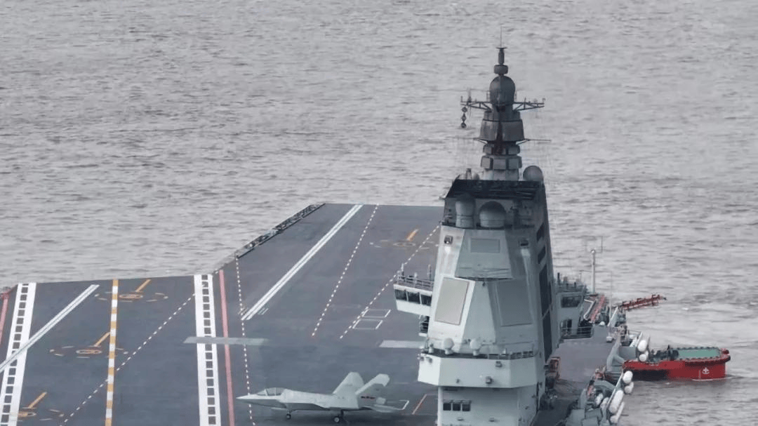 不藏了！国产50兆瓦燃气轮机官宣落地，中国10万吨航母可期？