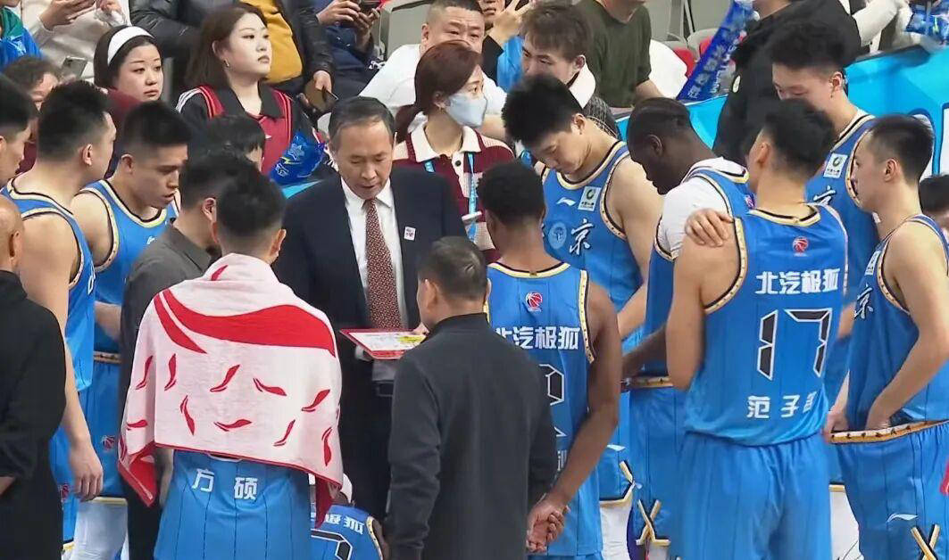 五大主力缺阵北京男篮NBA职业联赛中文官网__实时赛程比分+球队资讯残阵仅险胜浙江陈盈骏贡献18分吴前表现低迷