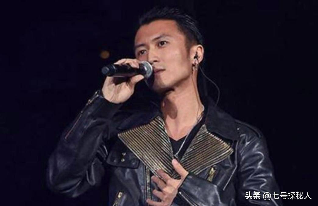 不足24小时,央媒2次公开点名谢霆锋,网友:王菲可以放心了