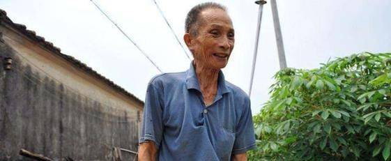 1979年农民黄新文成新中国第一个万元户风光过后现状如何必威官方网站- Betway必威- APP下载