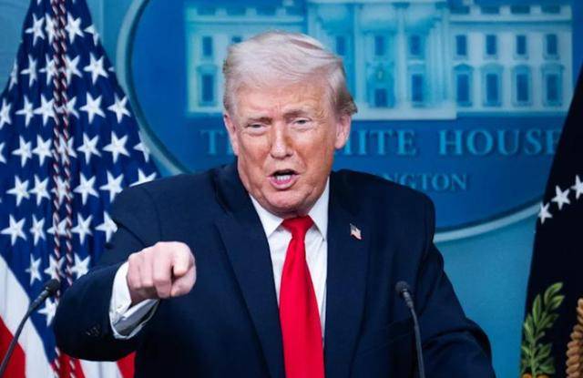 委内瑞拉再生变!女代总统喊话美国,短短3个字,特朗普没想到