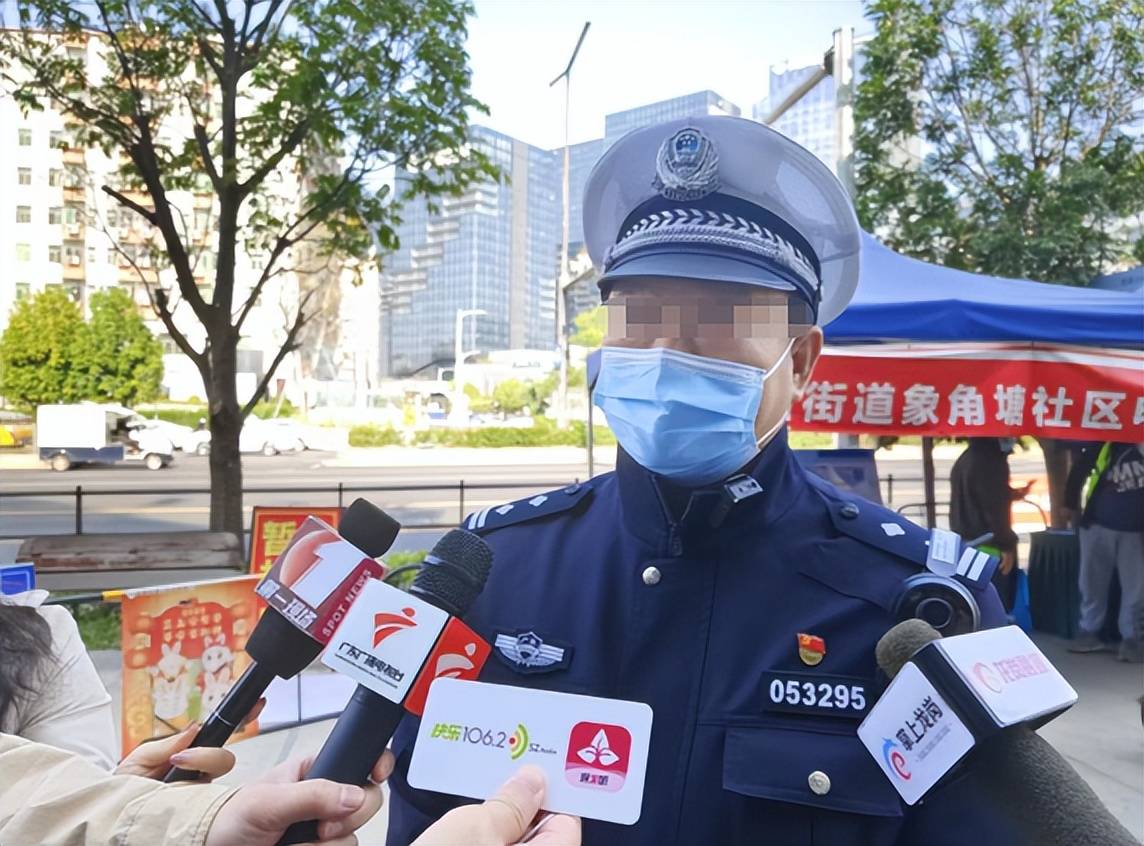 被曝“丑闻”才2小时，交警回应金晨肇事逃逸，恶心的一幕出现了