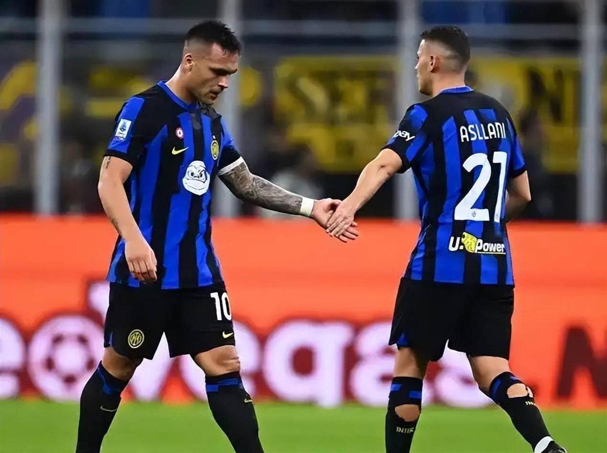 叫扬叔 - 全网最会整活的苏超球迷  足球圈热梗收割机冬窗国米又整活：4人租借离队450万拿下新星两大引援遇麻烦