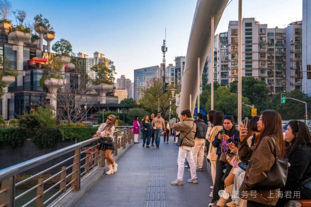 一站串起沪上文旅地标“依山傍水”莫干山路