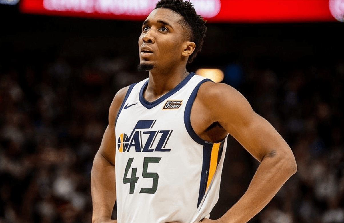 「米兰」说体育三节打卡下班！米切尔单节米