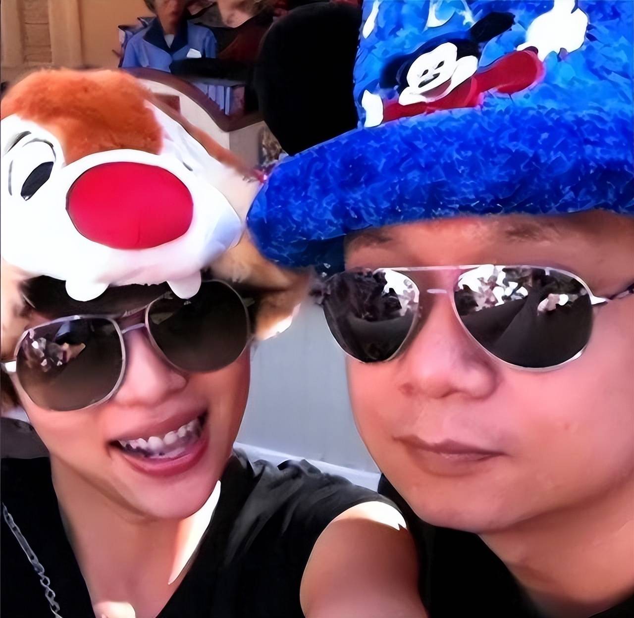 她是上海人民的骄傲，嫁大12岁恩师为妻，如今丈夫已是北影院长