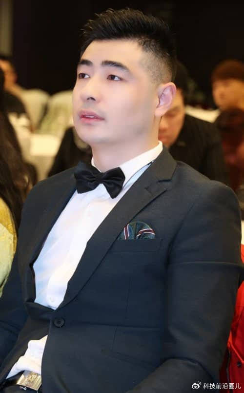 红色之子军威LoL投注网站 2025年最佳英雄联盟投注网站与“硬骨头六连”十