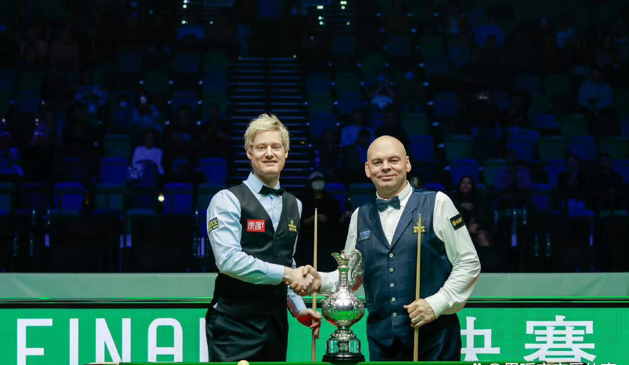 斯诺克世锦赛卡位战激烈展开！丁俊晖位置告急宾汉姆与雨燕直播- NBA直播- 足球