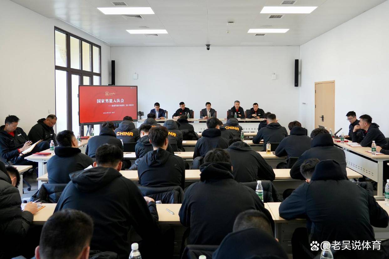 就在刚刚！王治郅回中国男篮工作杨鸣回辽宁新安排山东官宣裁外援CBA盘口与数据深度__