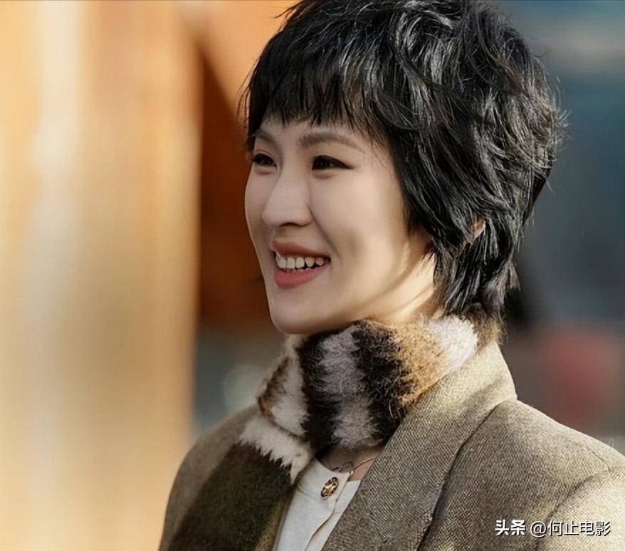 春节才过几天，姚安娜居然靠张艺谋意外火了一把，孟晚舟也没想到