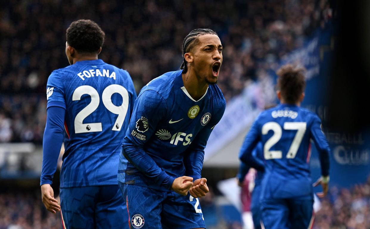 英超联赛免费高清直播+实时赛程+积分预测（2025赛季全覆盖）英超27轮：切尔西主场遭绝平12亿先生低迷伯恩利爆冷抢分