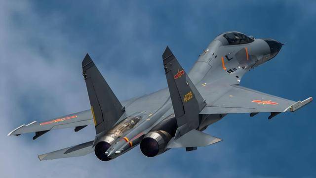 驻韩美军十多架F-16直逼黄海,歼20上阵?中方代差碾压美军,特朗普终于说实话