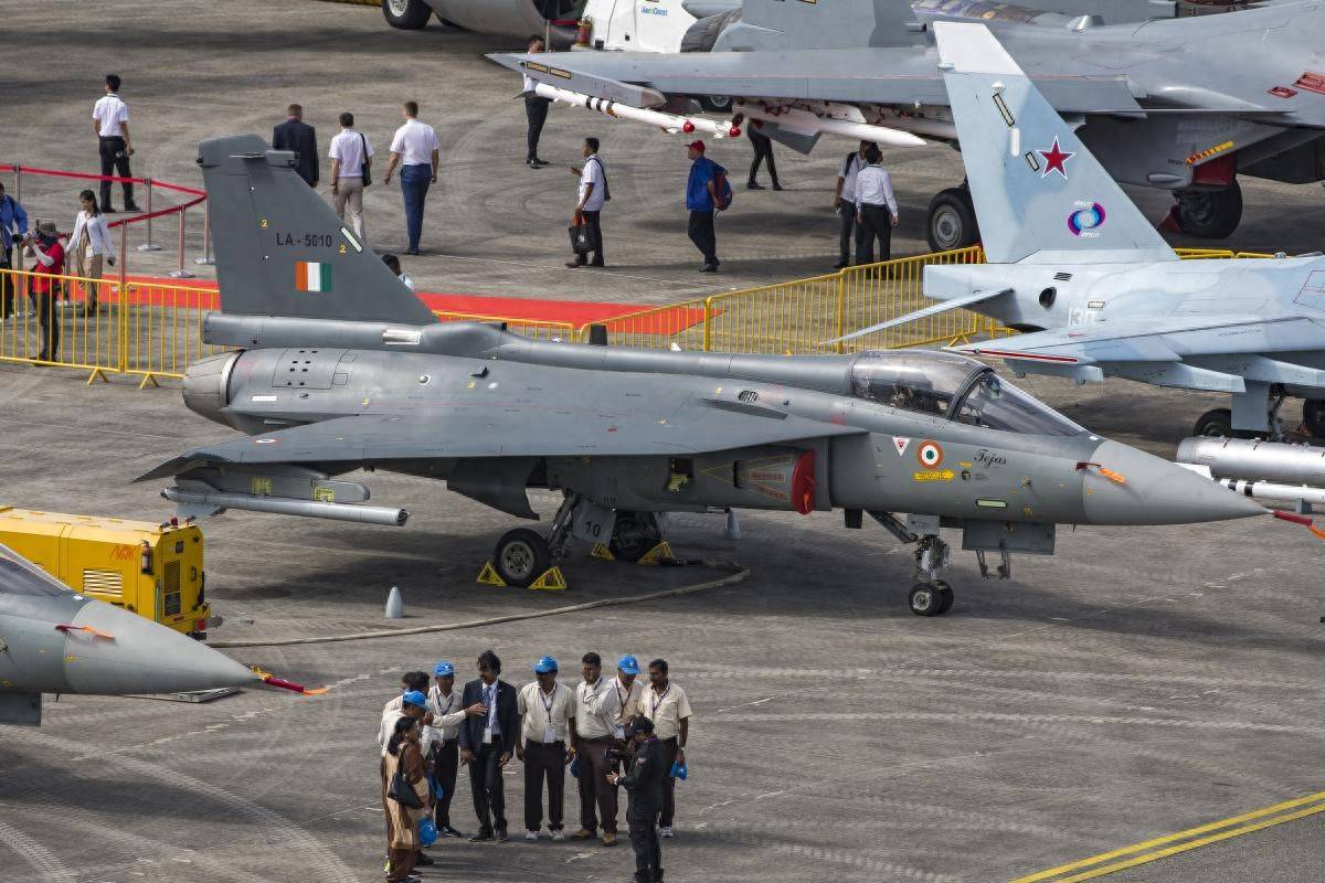 印度光辉战机又坠毁了,40年磨一机,30架摔3架