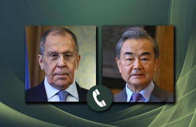 哈梅内伊身亡，美媒一语惊人：伊朗对中国不重要，中俄紧急“对表”