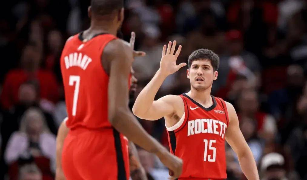 为啥小火箭使用手机流量