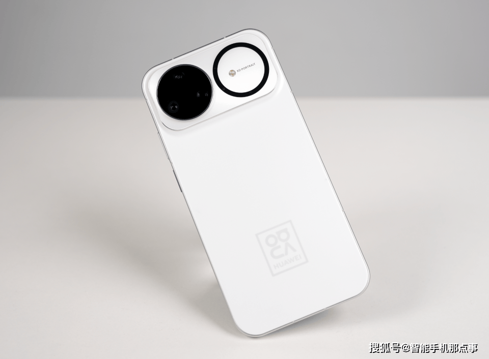 原创 华为nova 16系列浮出水面:麒麟9系+7000mAh大电池,6月份登场