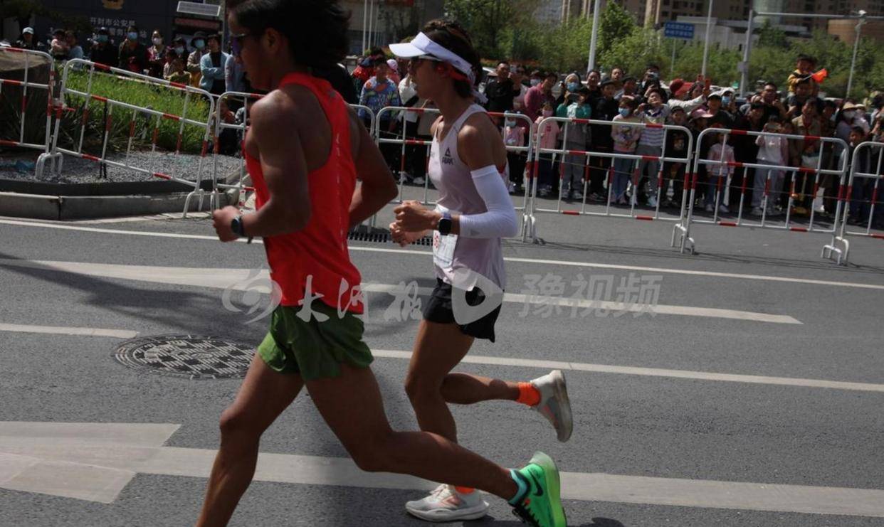 河南队包揽盐城马拉松冠亚军路颖破纪录引发热议-第2张图片-